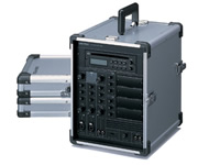 CGA-200D　ﾕﾆﾍﾟｯｸｽ　CD付２００W大容量出力キャリングアンプ